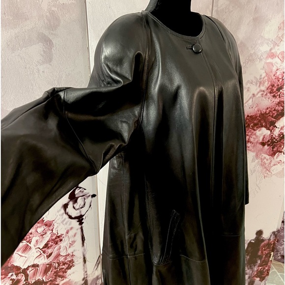 Swing/Vintage/Classic  Black Leather Coat By Cognac - Picture 11 of 16